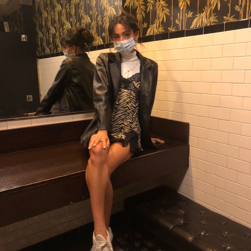 Meet your Posher, Camila